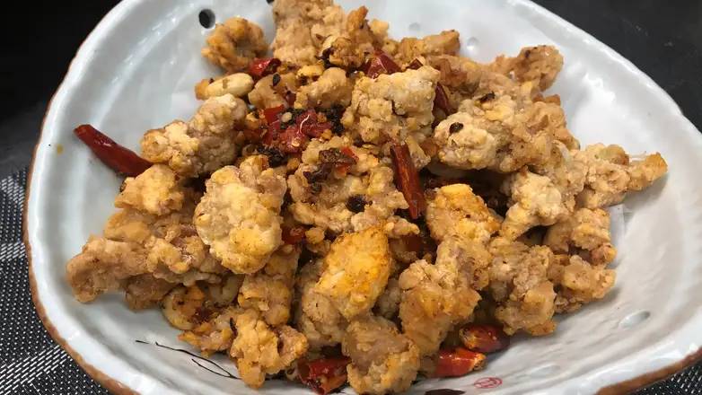 153. Sautéed Diced Chicken with Chili Pepper 辣子雞丁